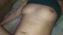Hermanastra Despierta con ganas de que meta mi pene hasta el fondo de su vagina Thumb