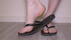 Flip flops feet and cum Thumb