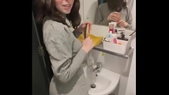 Step-mom helps me last longer for my girlfriend Thumb