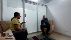 Llego a un trato con la directora del colegio de mi hijastro y termino follandome su co&ntilde_o HIS Thumb