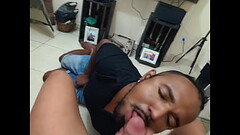 Mamando o LEKE dotado que conheci na rua Thumb