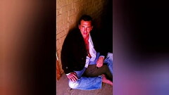 Gay Famosos Caught Cory Bernstein in leaked Male Celebrity Sex Tape masturbating and huge Cum Shot ! Thumb
