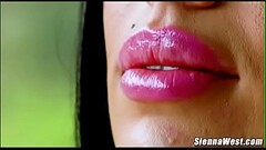 Sienna West loves her new stepsister for lesbian sex Thumb