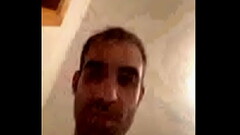 Se&ntilde_or esto se masturba en una c&aacute_mara ante un m., Thumb
