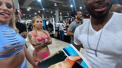 lil d goes to exxxotica miami 2019 day 2 (instagram @lastlild) Thumb