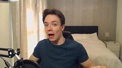 Hot Young British Guy Reads and Reacts to Porn Video Comments Thumb