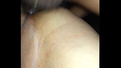 un pasivo maduro disfrutando de un rico mete y saca en posici&oacute_n perrito Thumb