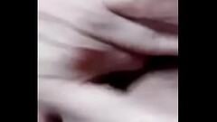 Caiu na net Coroa tarada se masturba e deixa buceta todinha molhada na cam Thumb