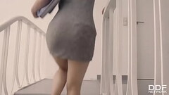 She Can'_t Wait To Get Laid Thumb