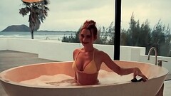 WHO IS THIS GIRL ?HELP PLEASE Thumb