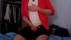 Secretary crossdresser horny when back home Thumb