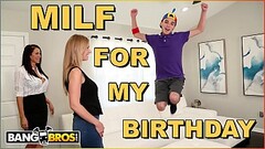 BANGBROS - Juan El Caballo Loco Gets Hot MILF Reagan Foxx For His Birthday Thumb